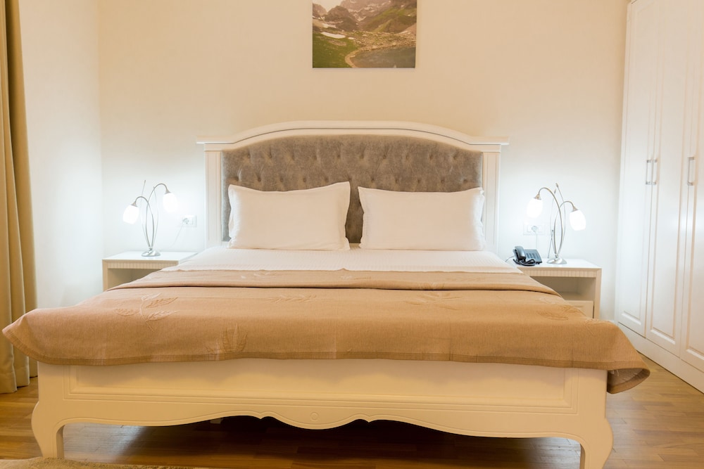 Standard Double Room, Garden View photo 2