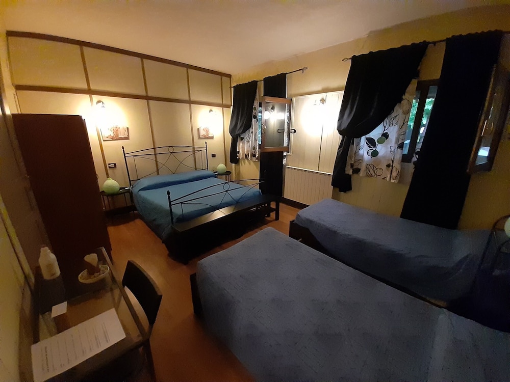 Triple Room photo 1