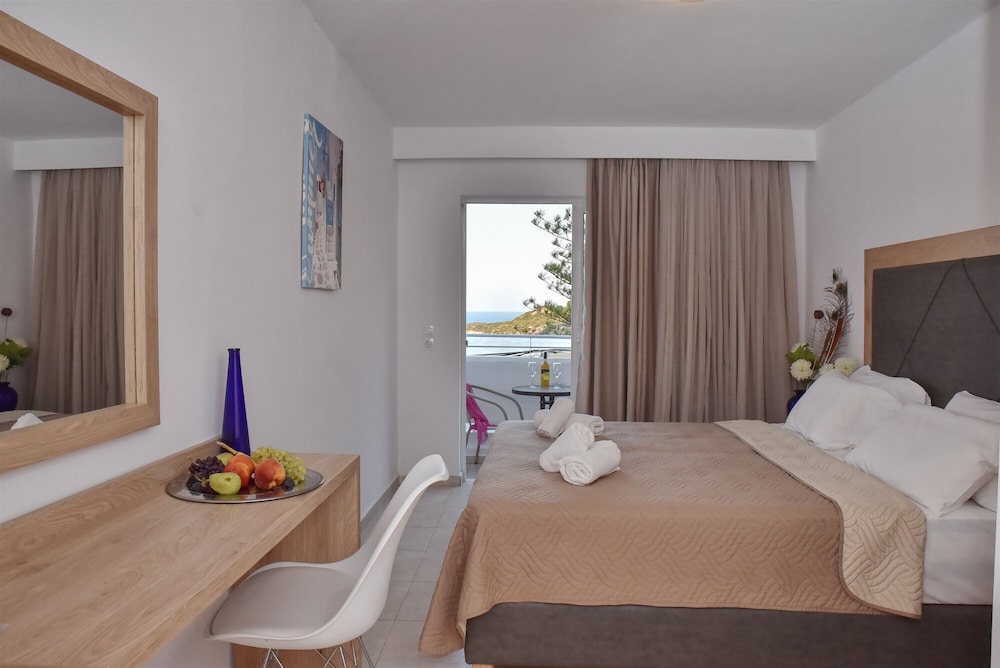 Comfort Double or Twin Room, Garden View photo 1