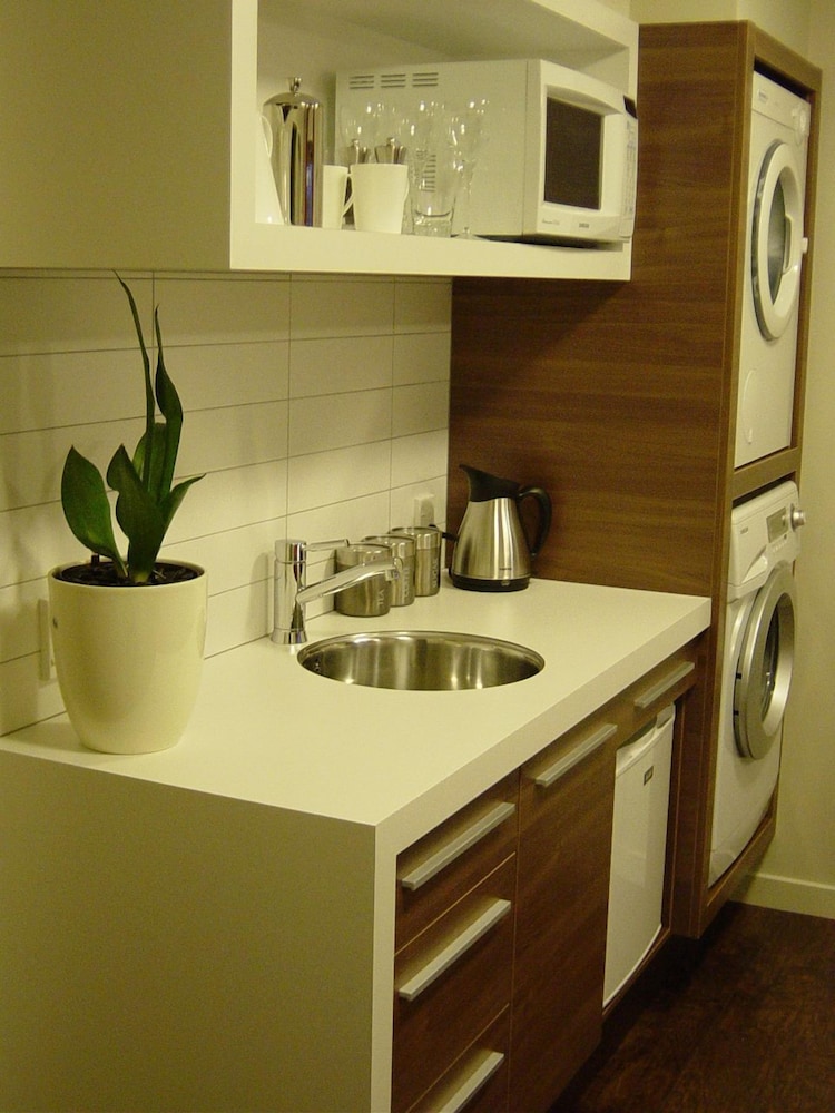 Executive Suite, Jetted Tub photo 2