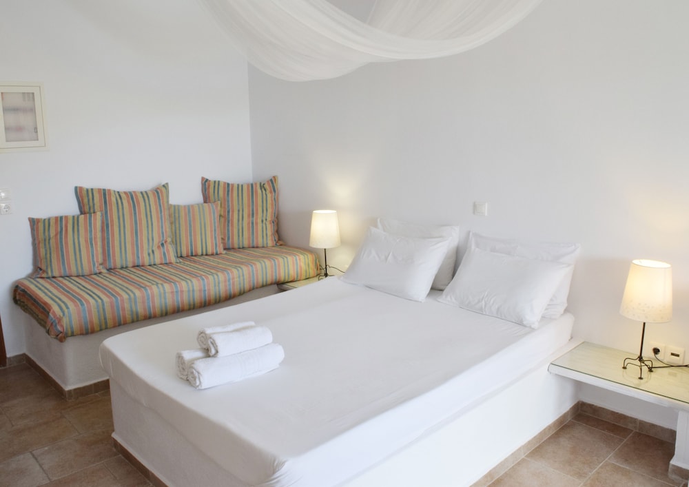 Standard Double Room - Photo 1