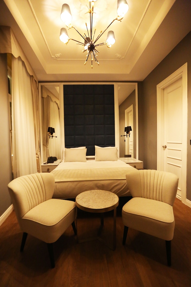 Standard Double Room, 1 Bedroom, City View photo 3
