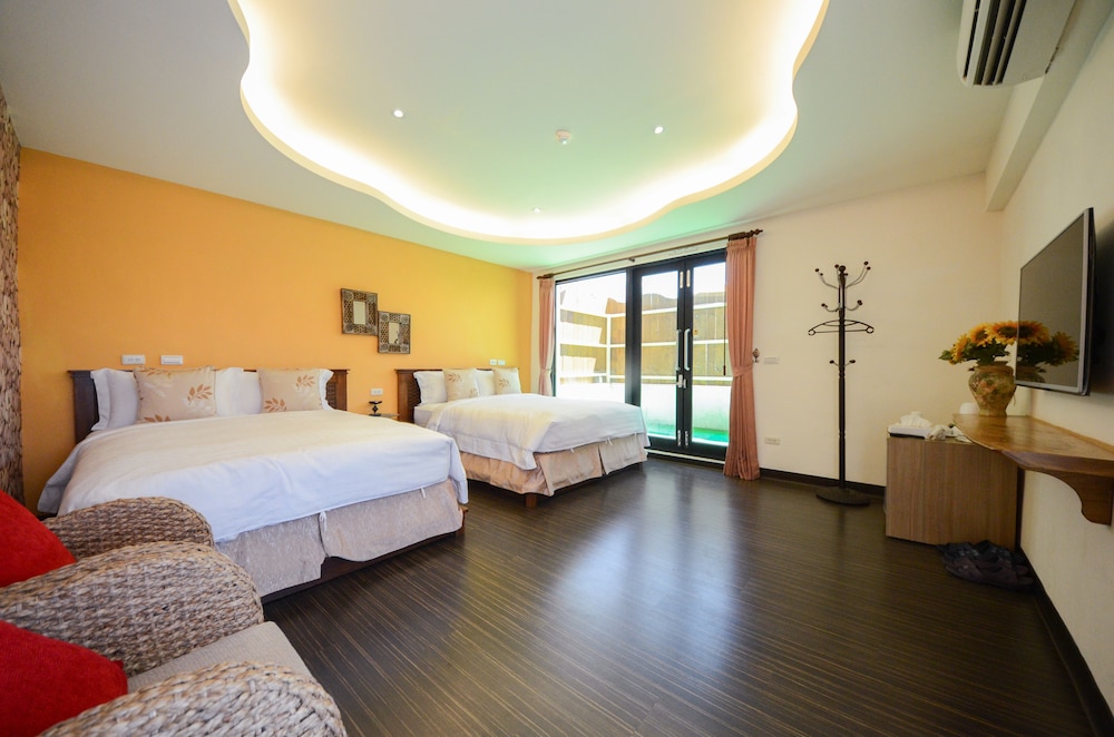 VIP Quadruple Room
