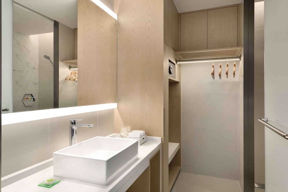 Room, 2 Twin Beds - Photo 2