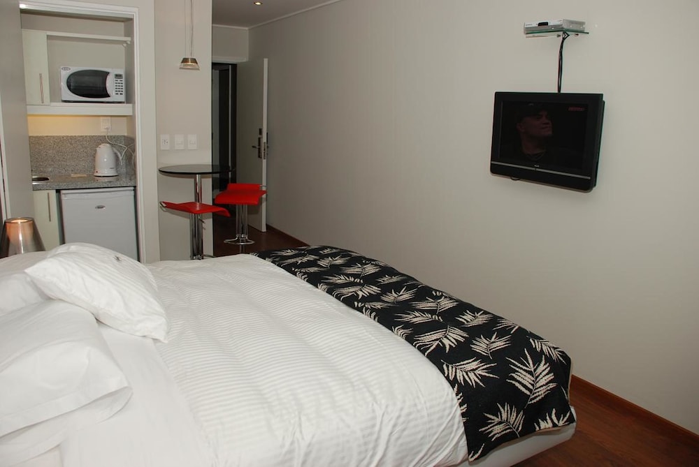 Deluxe Triple Room, Garden View - Photo 3