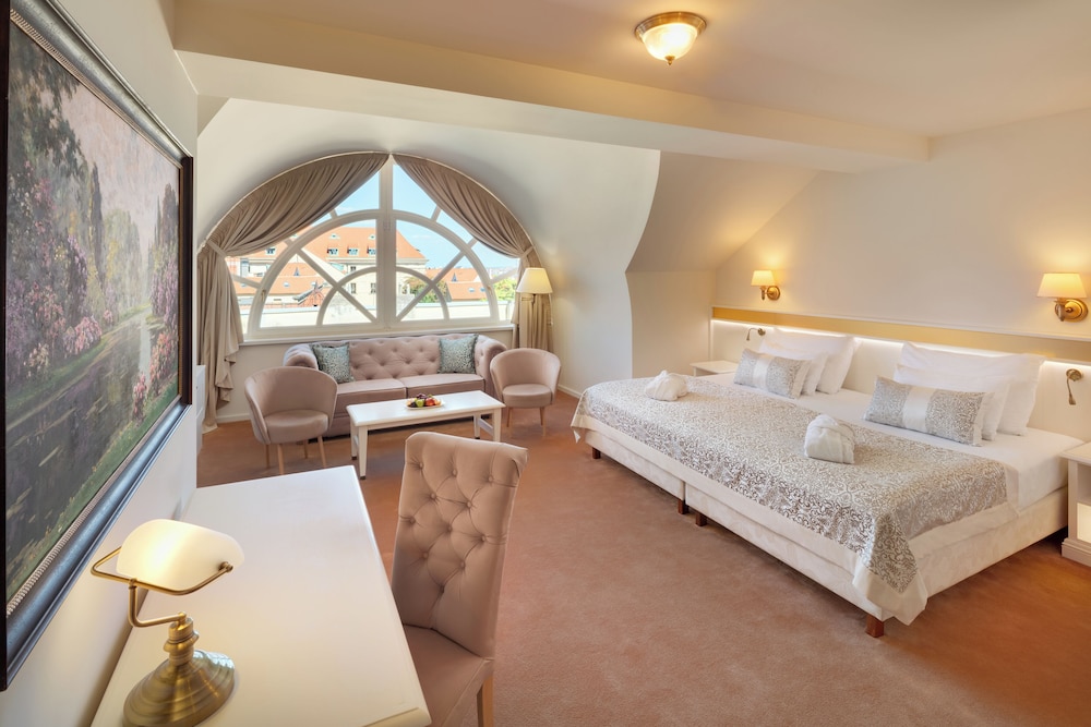 Maisonette Suite