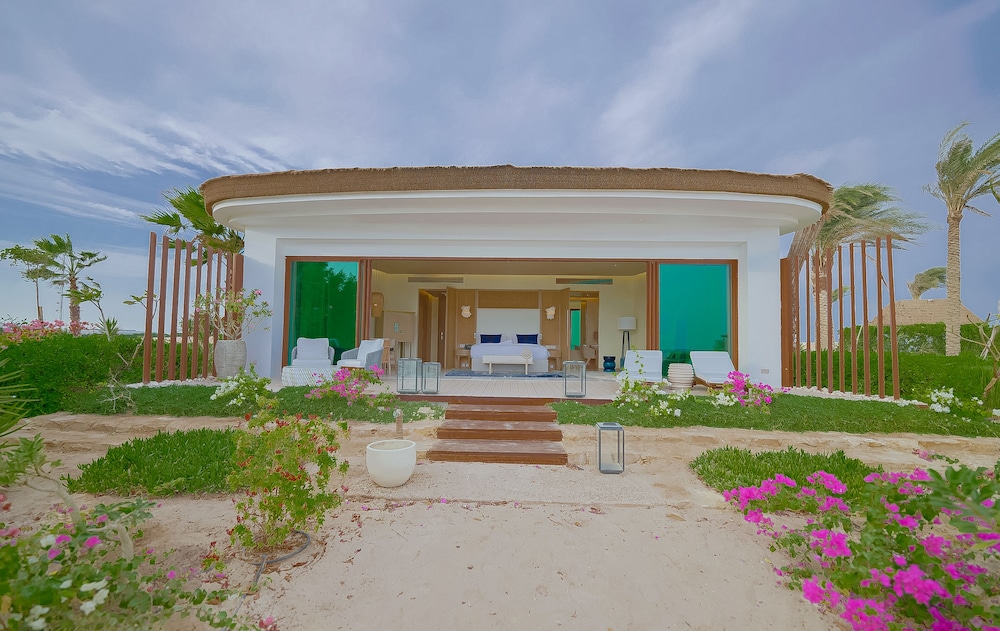 Beach Bungalow - Photo 4