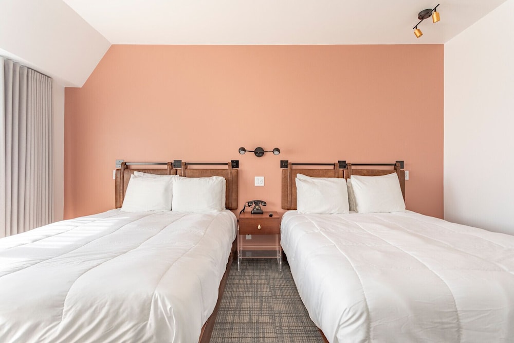 Deluxe Double Room, 2 Queen Beds