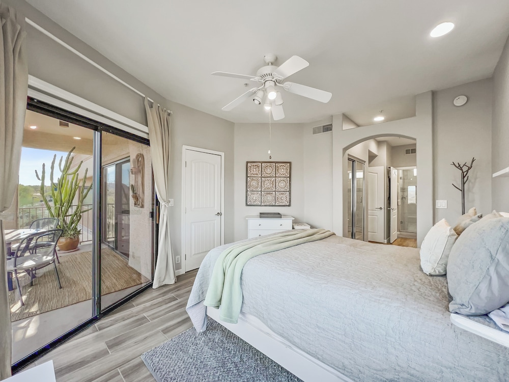 Condo, 1 Queen Bed, Pool Access, Mountain View (Saguaro #202 Fountain Hills) photo 2