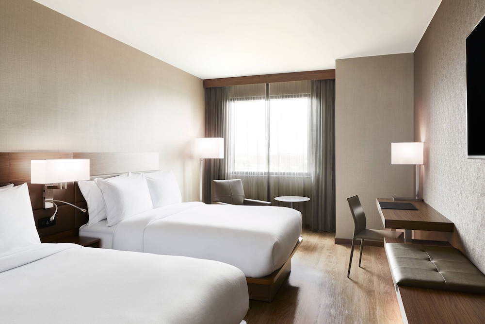 Room, 2 Queen Beds (Hearing Accessible)