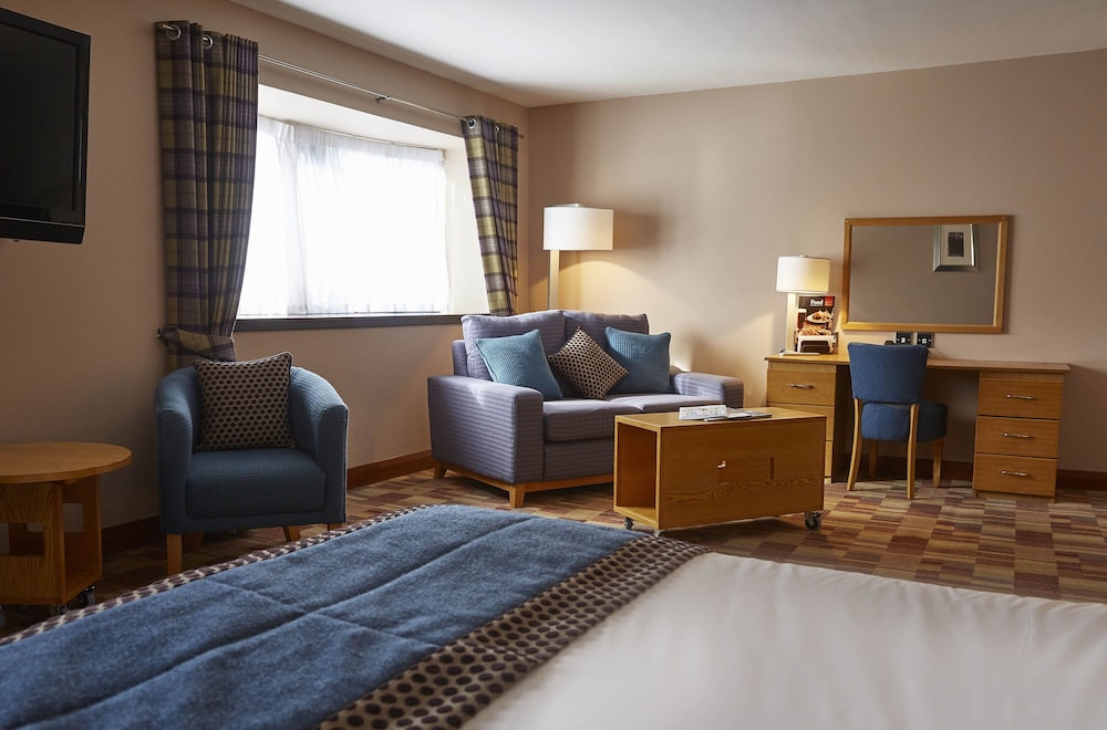 Feature Room photo 2