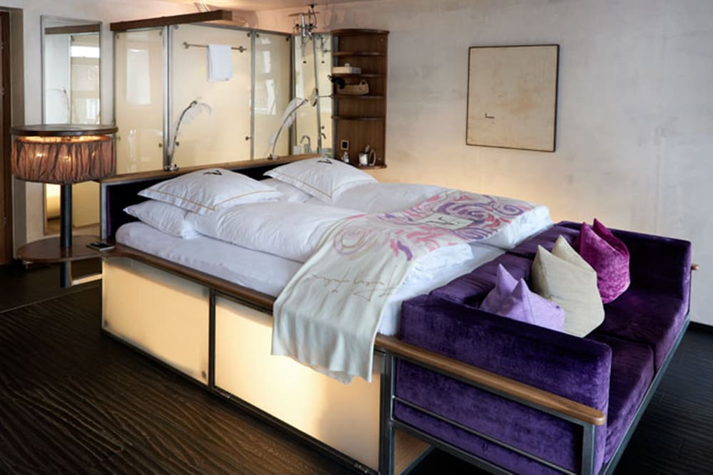 Deluxe Room - Photo 4