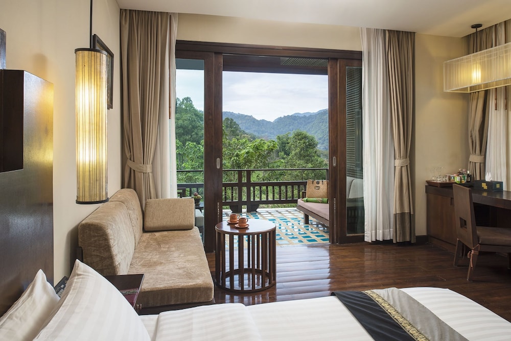 Mountain Deluxe Room - Photo 7