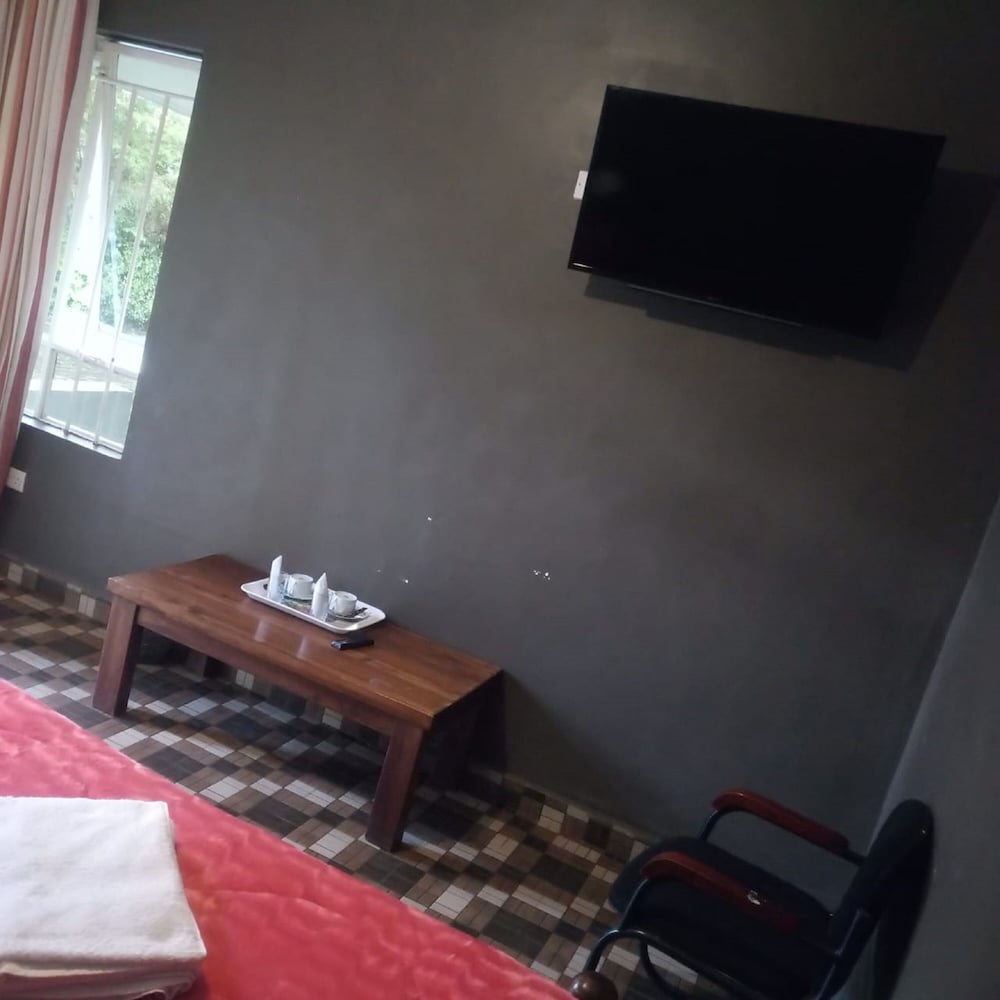 Single Room photo 3