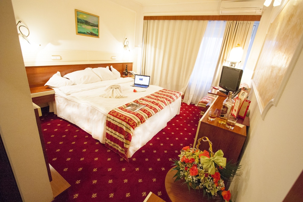 Junior Suite (4 Stars) Single Use photo 1