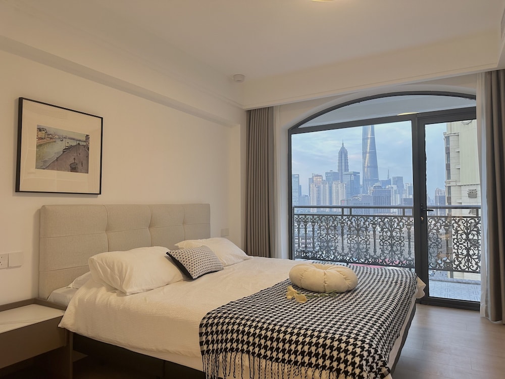 Apartment, City View