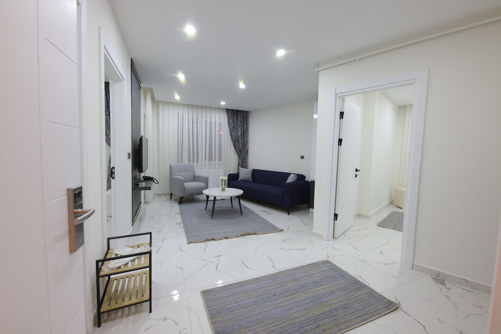 Exclusive Suite, Smoking, City View
