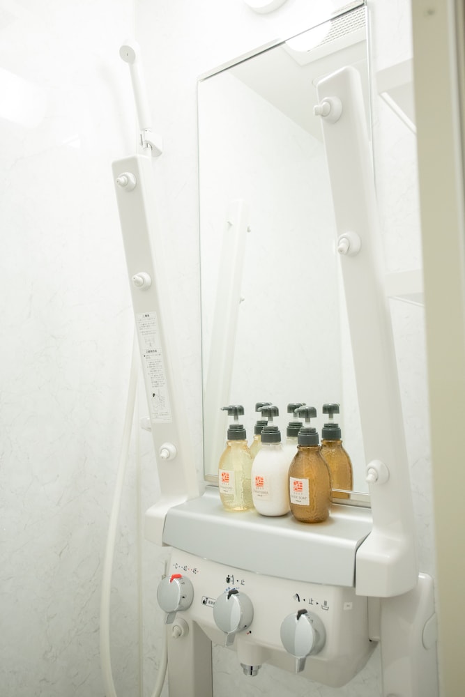 Deluxe Twin Room - Photo 7