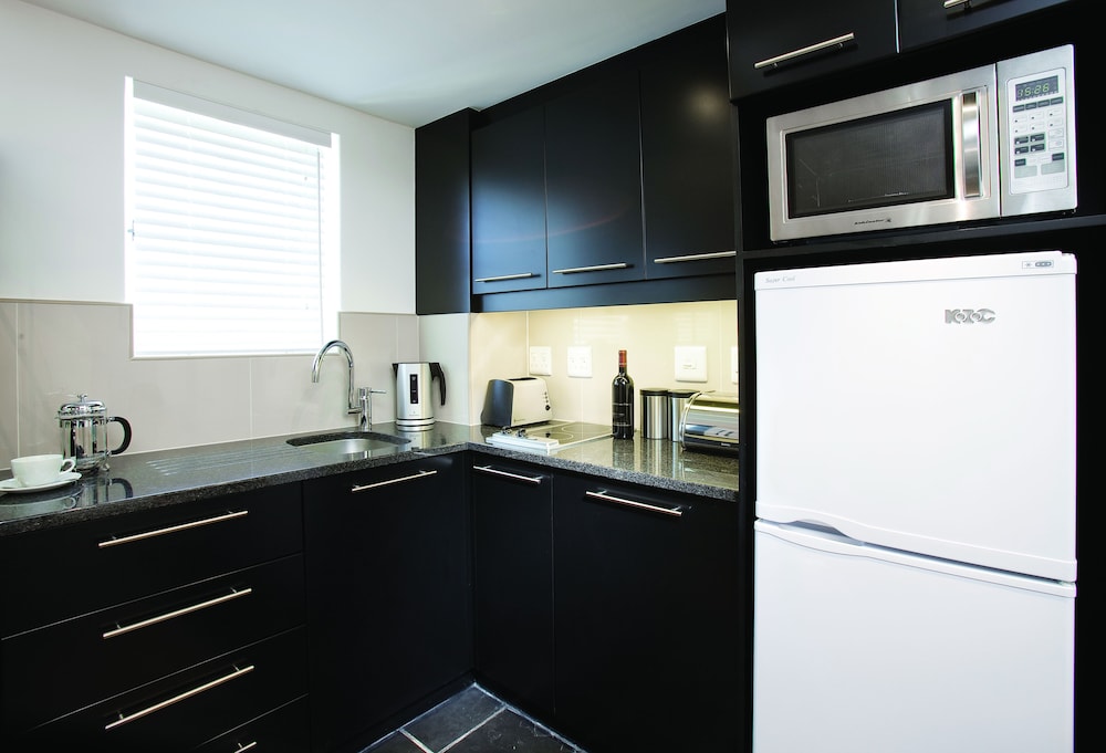 Luxury Apartment, 1 Bedroom - Photo 5