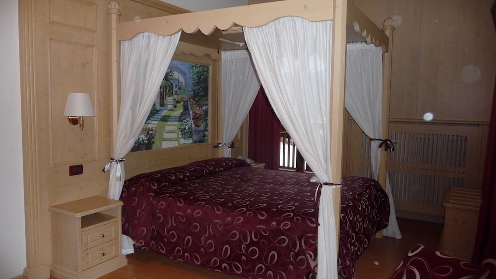 Standard Double Room, Mountain View photo 3