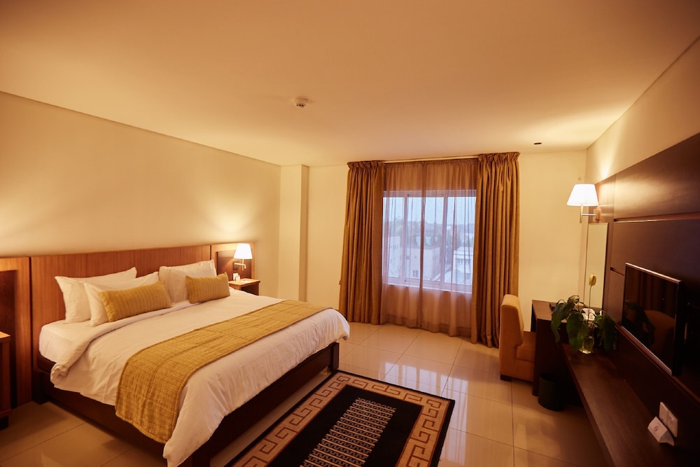 Deluxe Suite photo 2