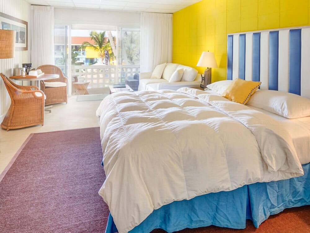Standard Room, 1 King Bed with Sofa bed photo 3
