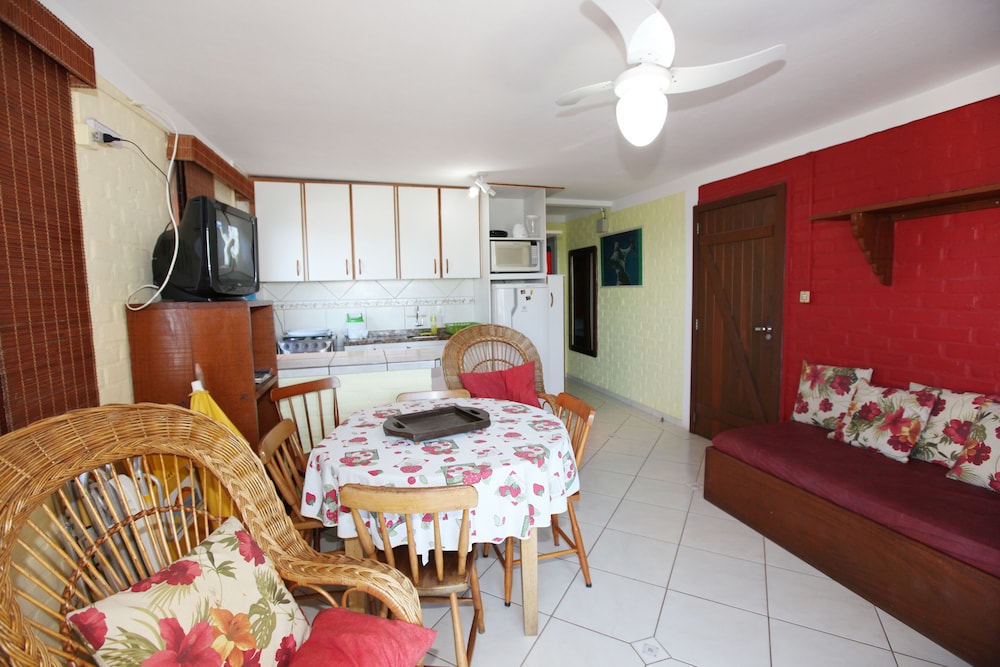 Apartment, 2 Bedrooms - Photo 13