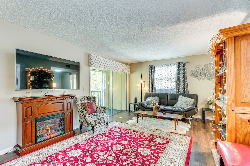 Apartment (2 Bedrooms)