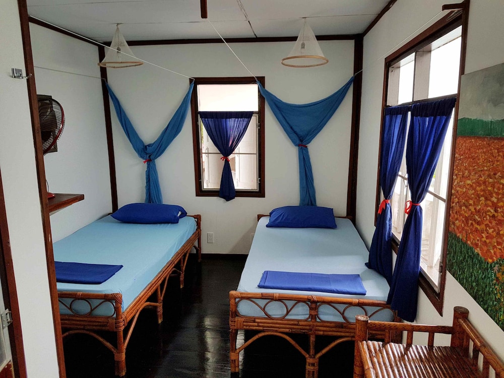 Basic Double or Twin Room photo 3