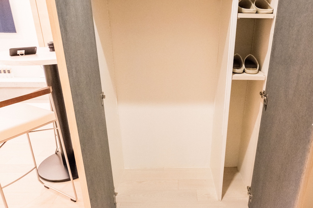 Family Apartment, Multiple Beds, Non Smoking (201, 301) photo 1