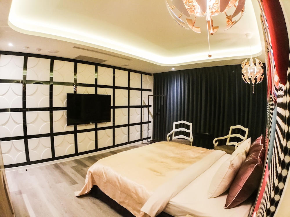 Deluxe Double Room - Photo 3