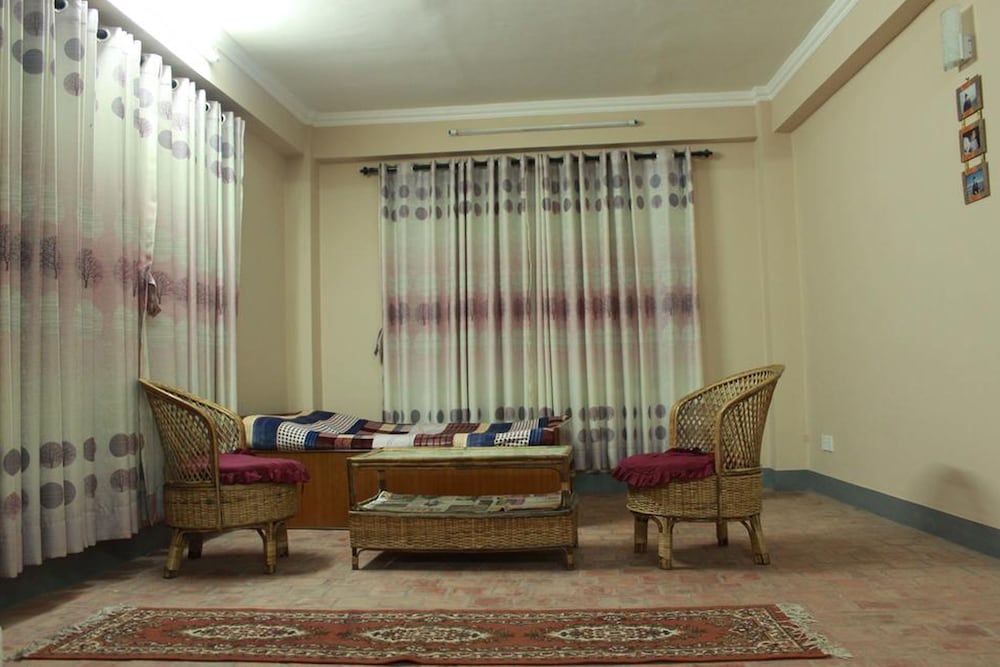 Apartment photo 3