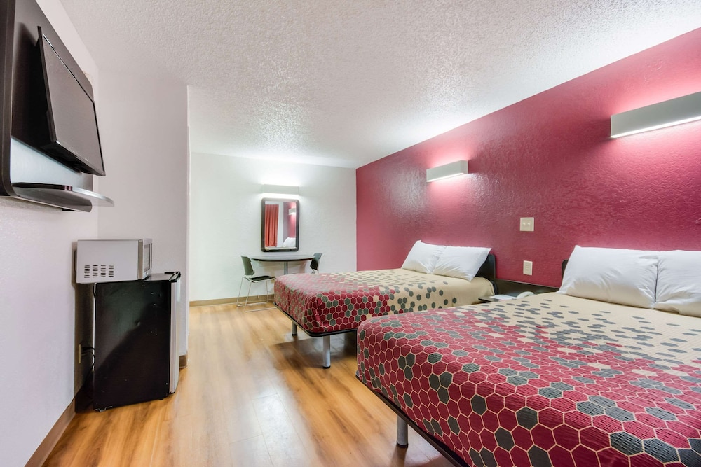Standard Room, 2 Double Beds, Smoking
