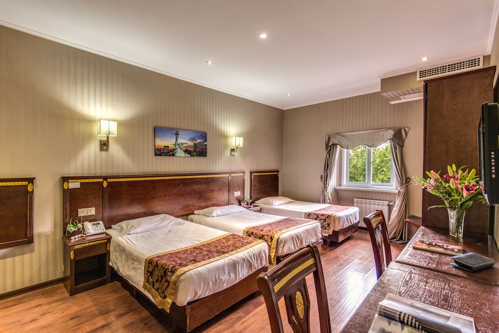 Classic Triple Room photo 1