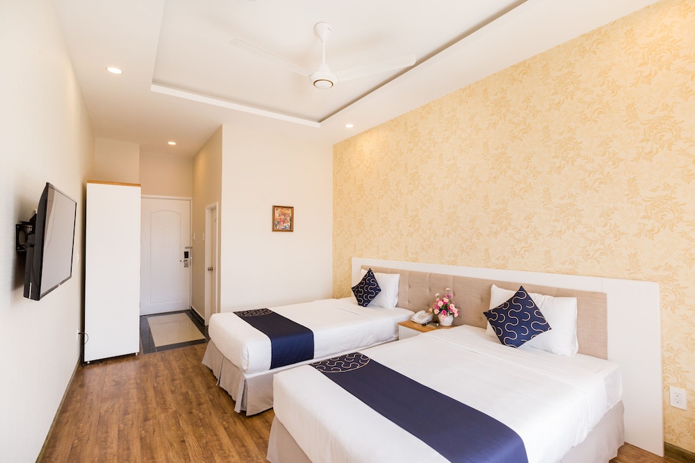 Superior Twin Room - Photo 4