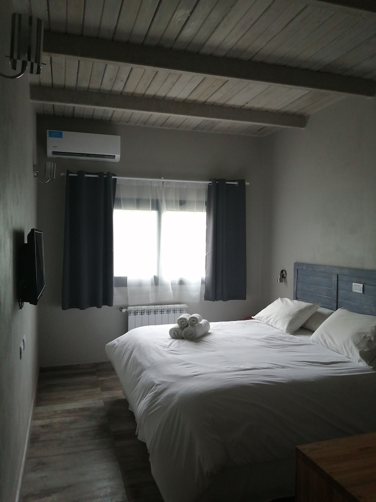 Standard Room, Pool View photo 2