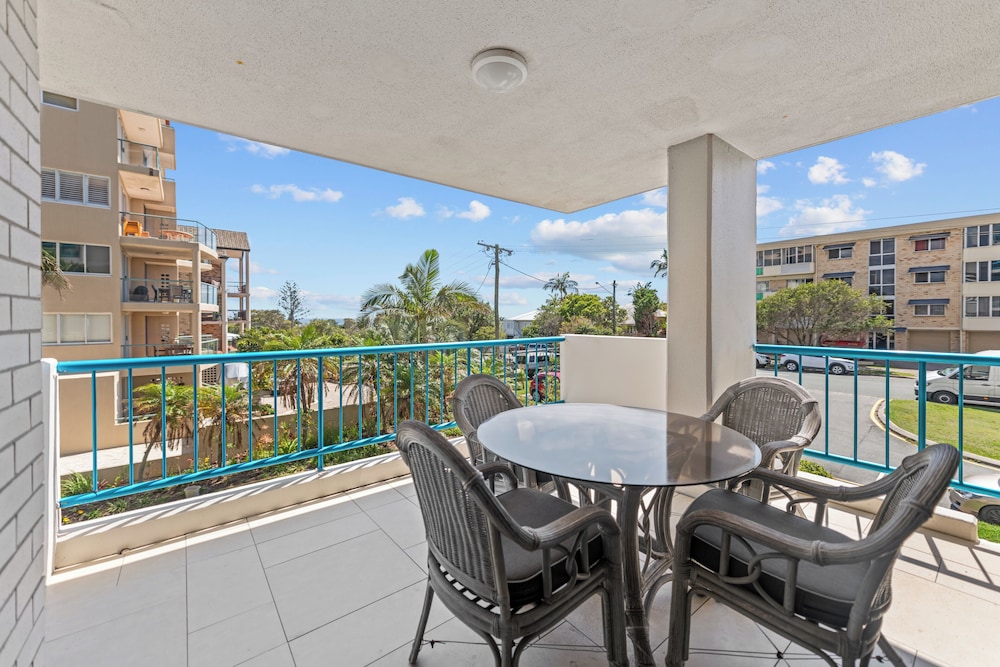 Apartment, 3 Bedrooms, Garden View (2 Queen & 2 Singles), photo 6