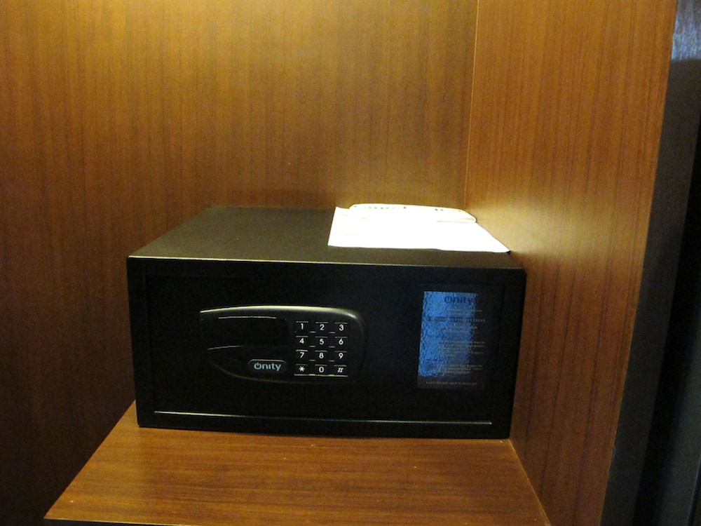 Deluxe Double City View Room photo 2