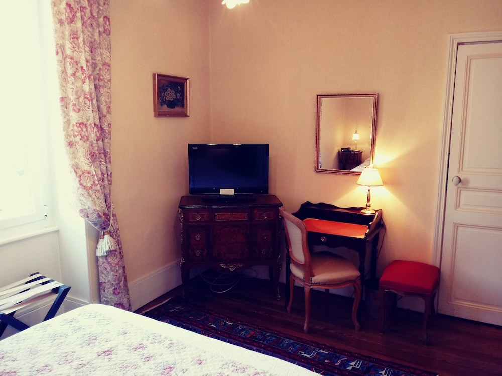 Double Room, 1 Double Bed, Private Bathroom photo 2