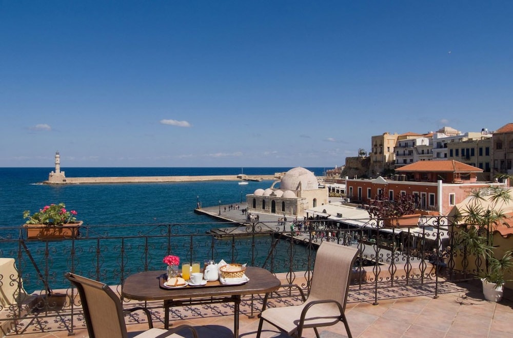 Suite, Sea View