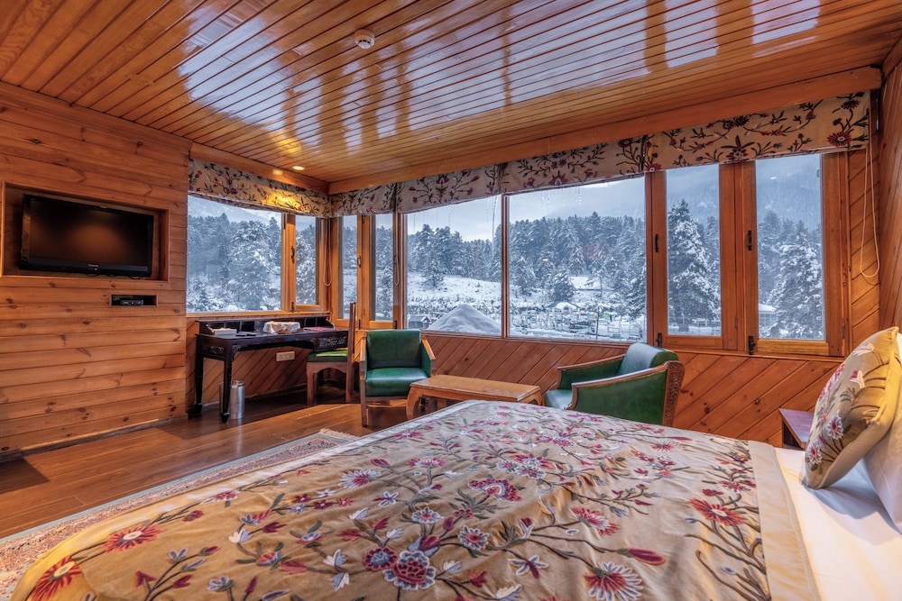 Deluxe room - River View photo 2