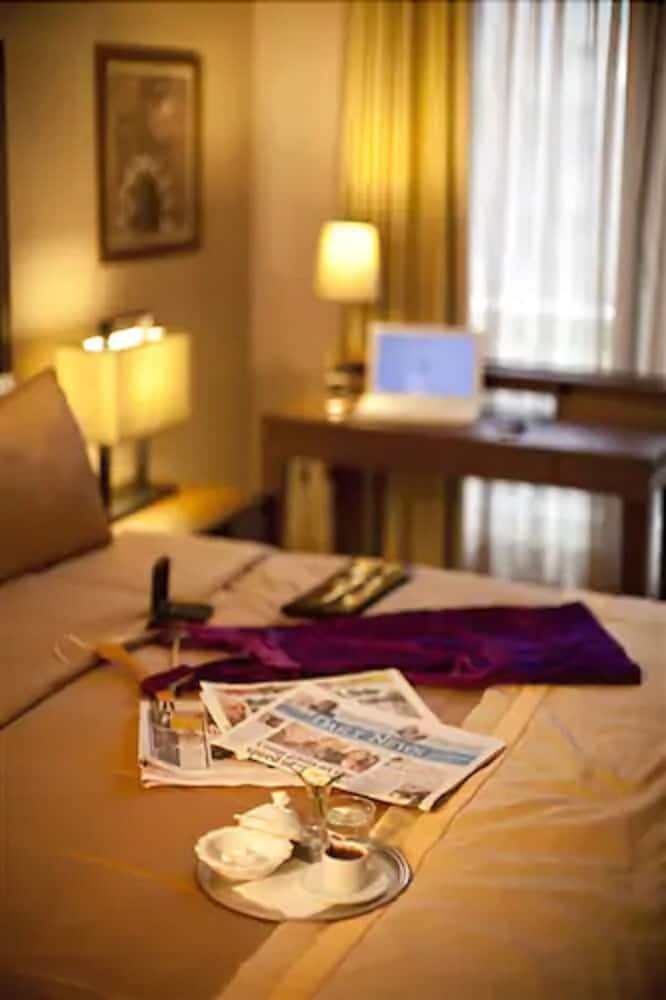 Junior Suite, Non Smoking photo 3