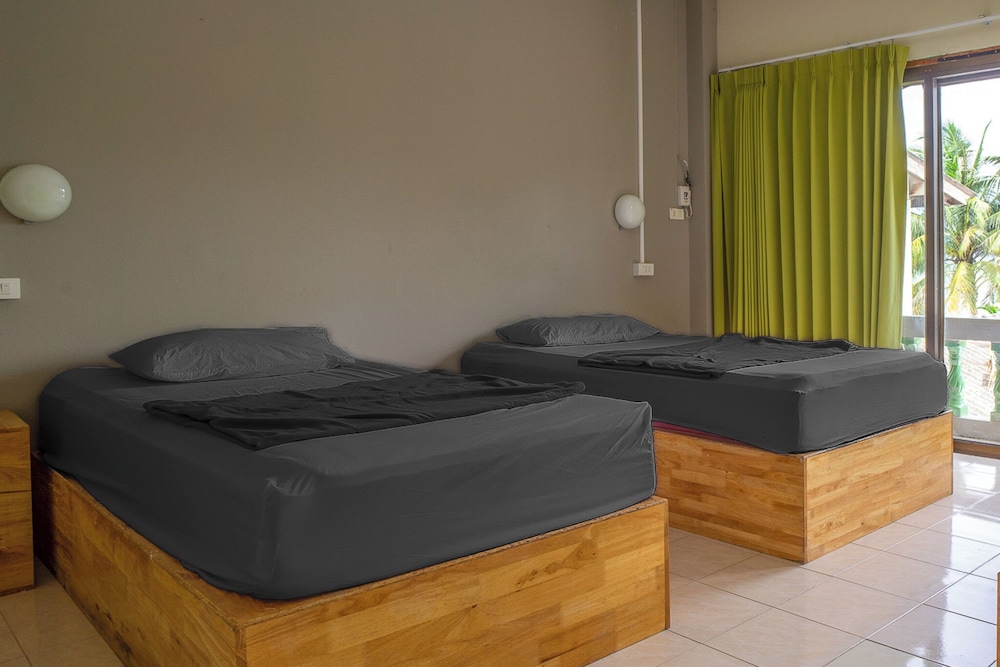 Double/Twin AC Room photo 3