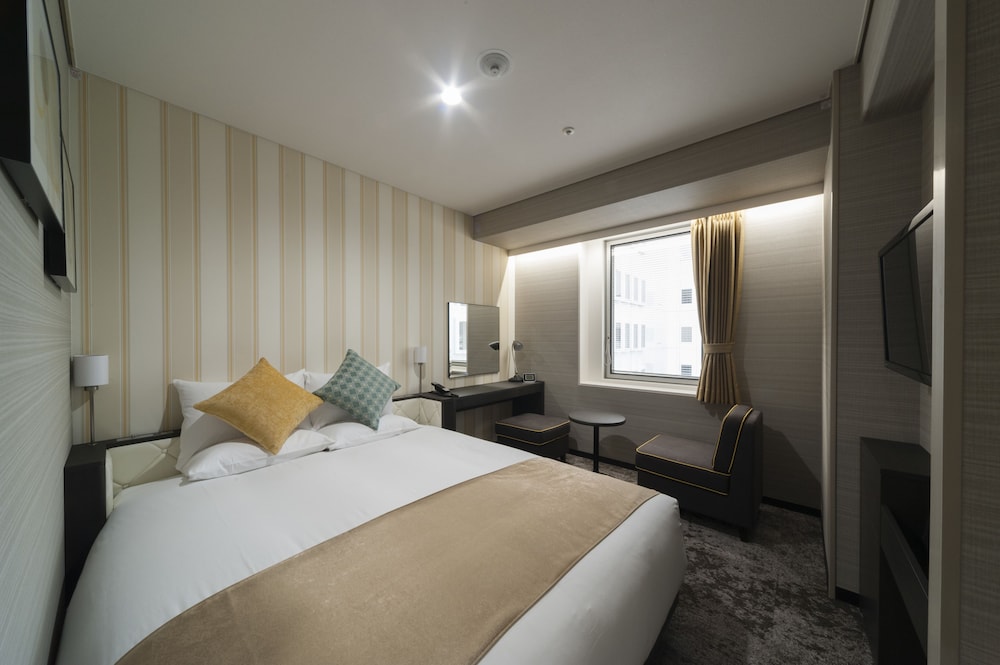 Economy Double Room with No View - Non-Smoking (17 square meters)