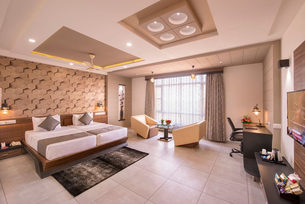 Executive Room photo 1