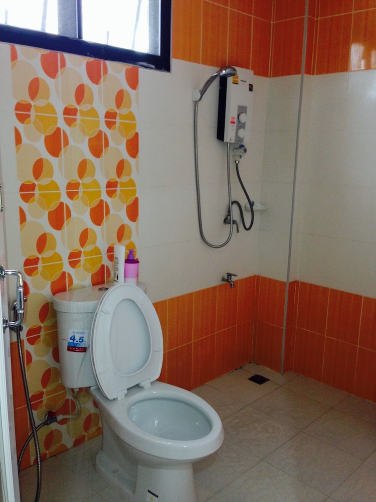 Standard Twin Room photo 2