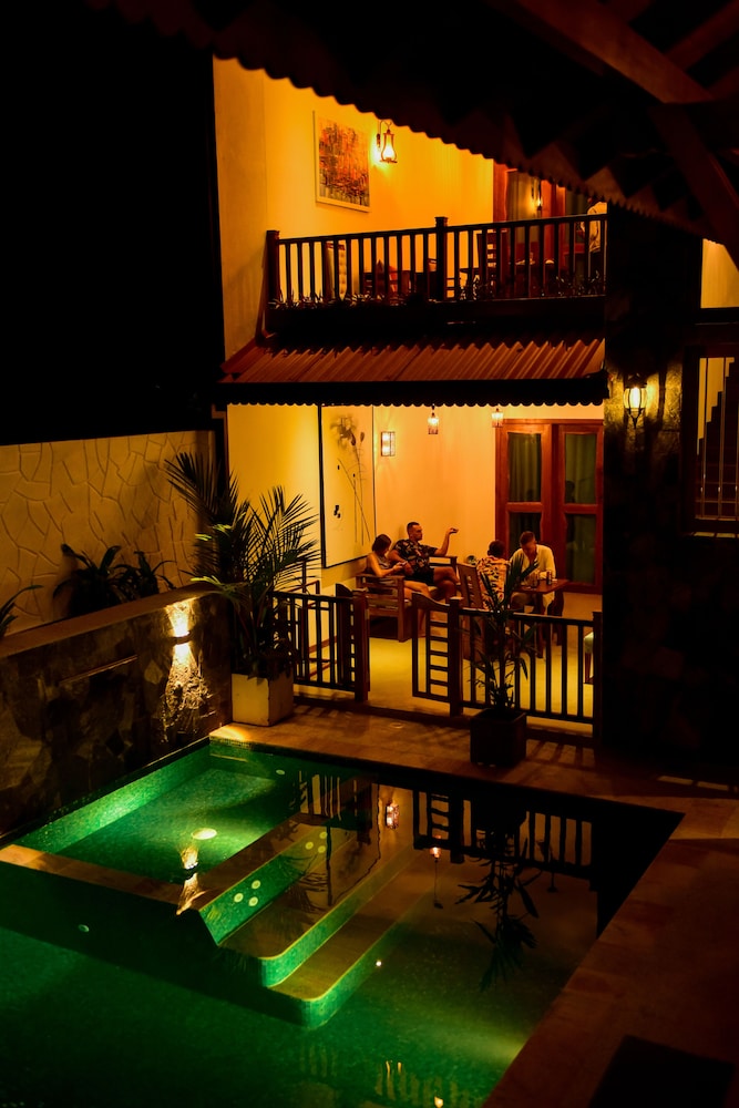 Family Villa, 2 Bedrooms, Smoking, Pool View photo 3