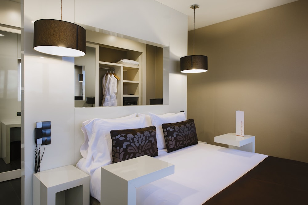 Superior Room, 1 Double or 2 Twin Beds - Photo 3