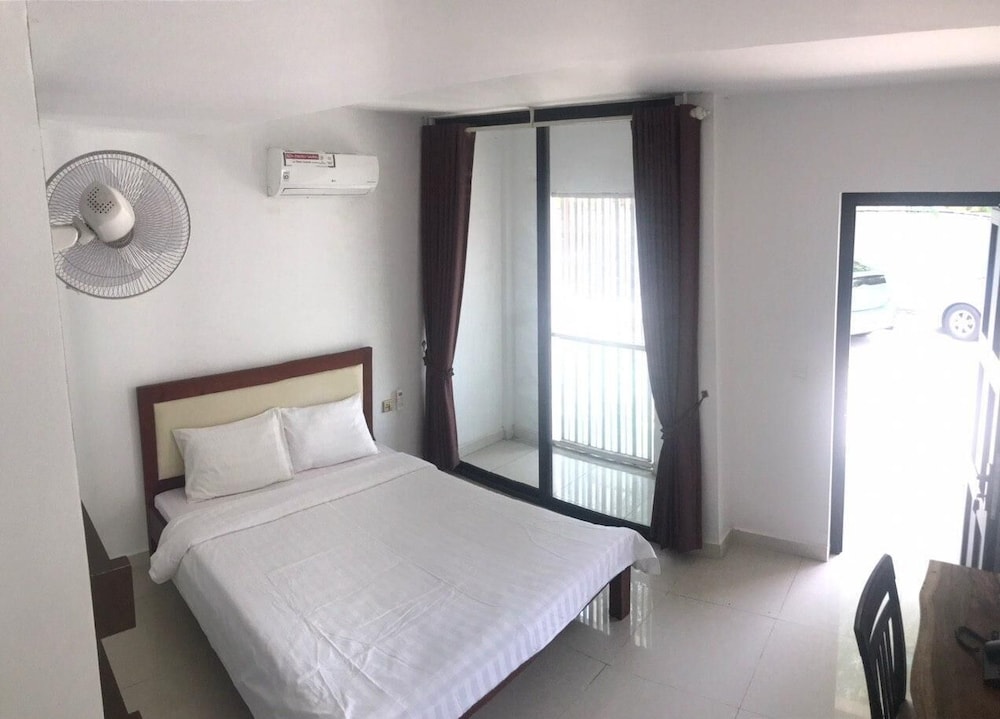 Standard Double Room - Photo 6