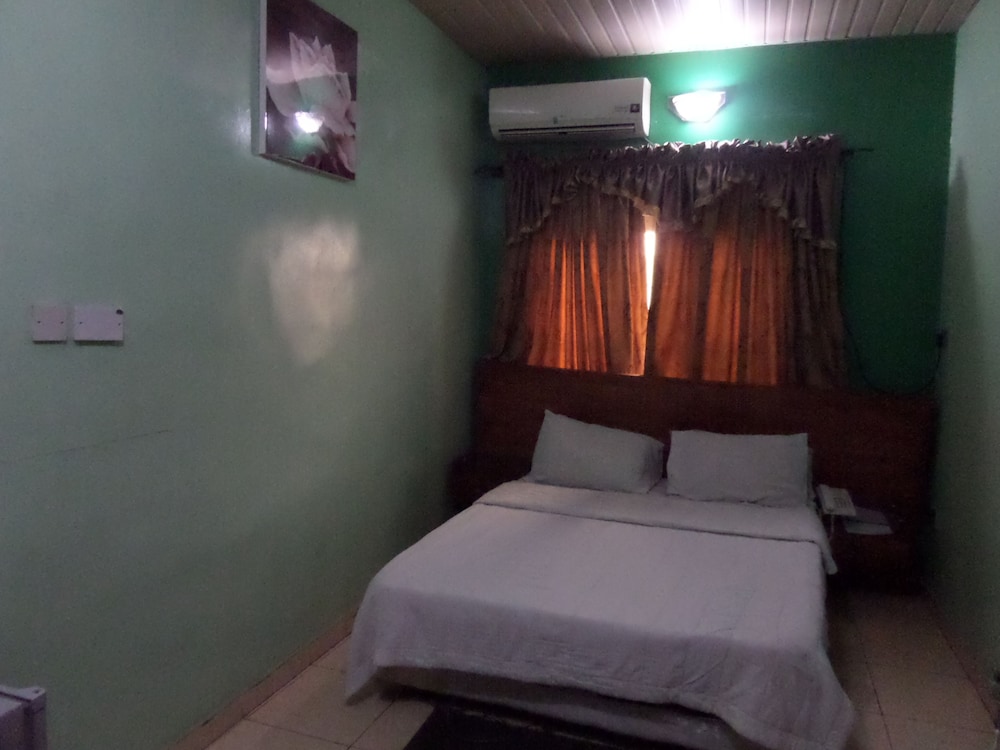 Royal Room, 1 Double Bed, Non Smoking photo 3